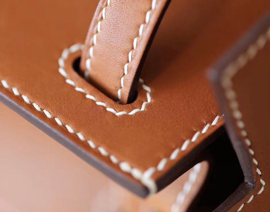 Hermès Barenia Gold  Kelly 25 Gold Hardware