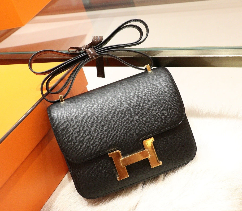 Hermes Black Constance Epsom leather 18cm Gold Hardware