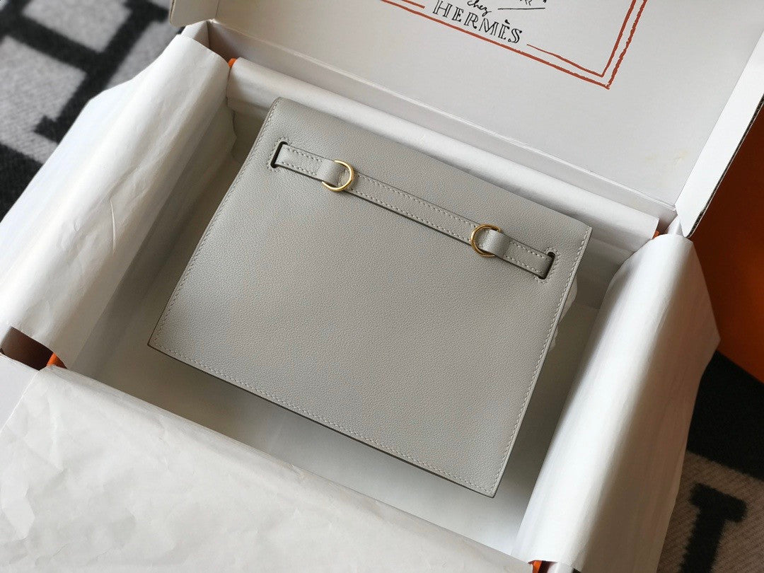 Hermes GRIS PERLE  Kelly Danse Bag Evercolour Leather Gold Hardware