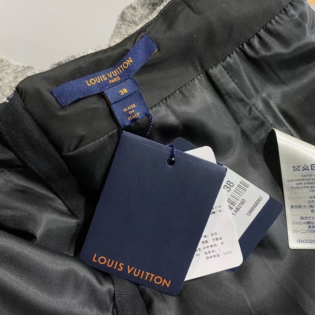 Louis Vuitton 1A82N0  BOUCLETTE MONOGRAM A-LINE MINI SKIRT
