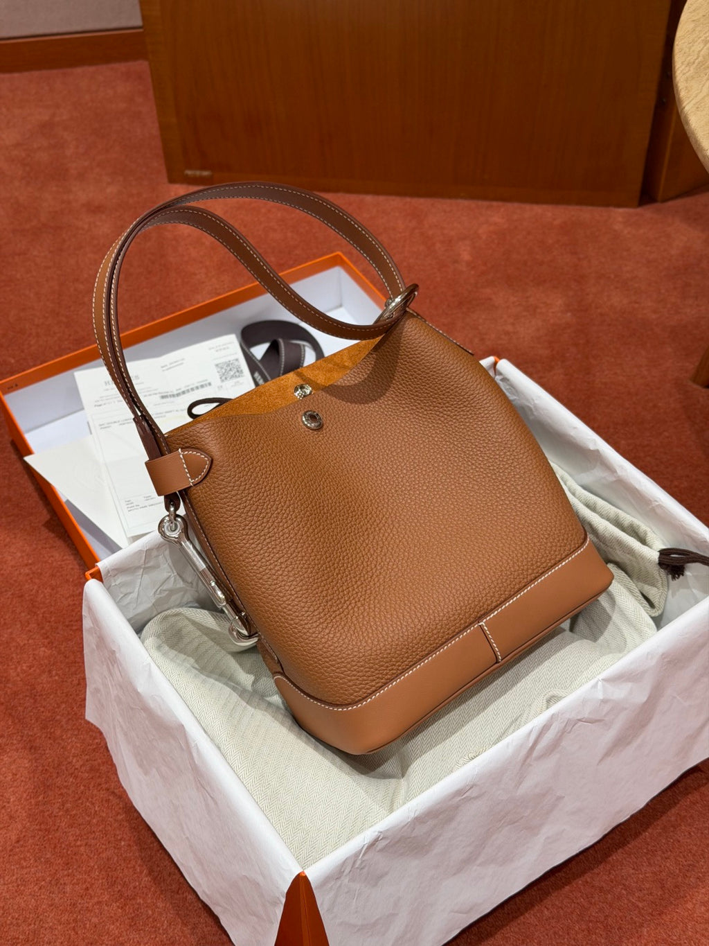 Hermès Double Longe Bucket Bag Gold