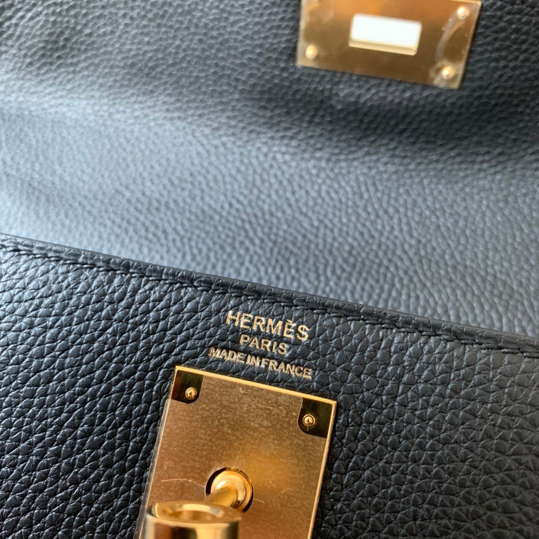 HERMÈS  Shoulder Kelly Black