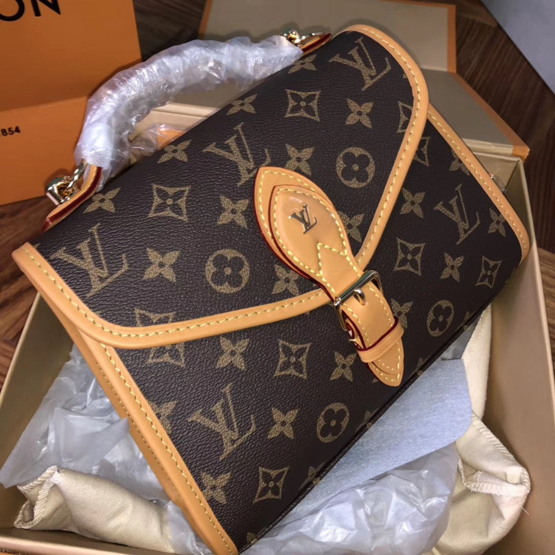 Louis Vuitton M44919 LV IVY