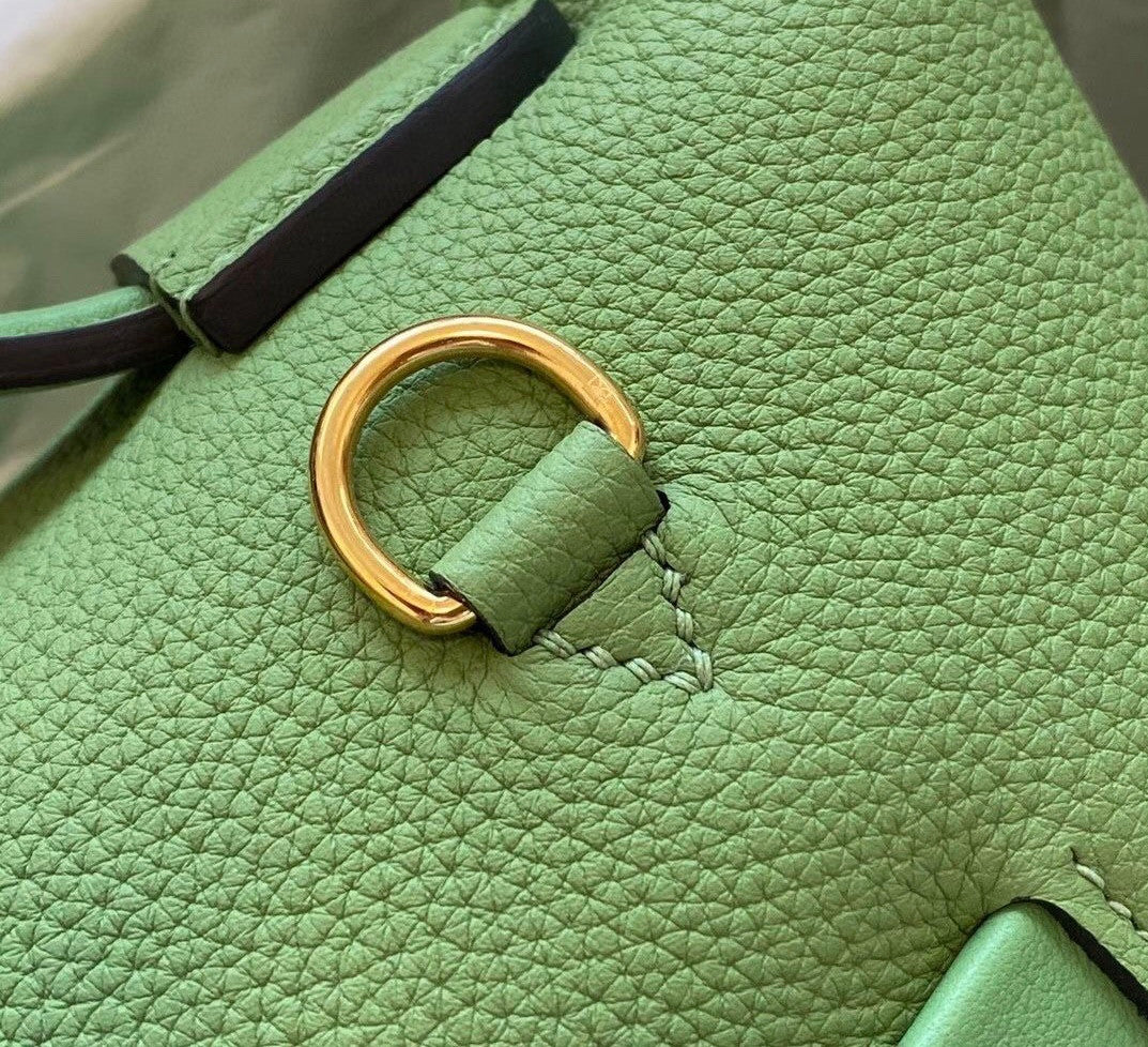 Hermes Kelly 24/24 Vert Criquet Swift & Togo Leather with Gold Hardware