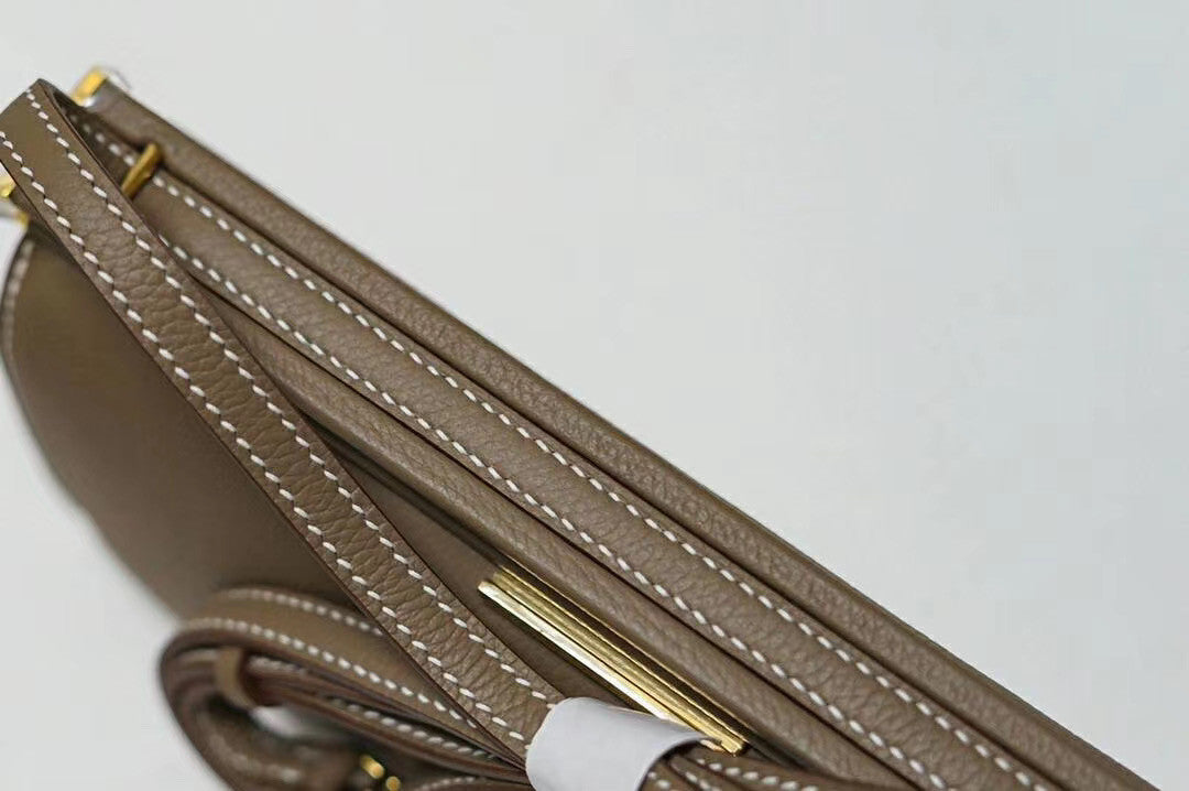 Hermes Clic-H 21 bag Etoupe Evercolor calfskin  with Gold hardwares