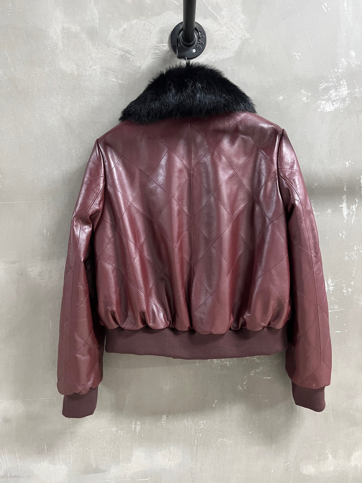 Chanel Diamond-Quilted Leather Bomber Jacket with Detachable Wool Collar — 2026 Fall/Winter Chanel