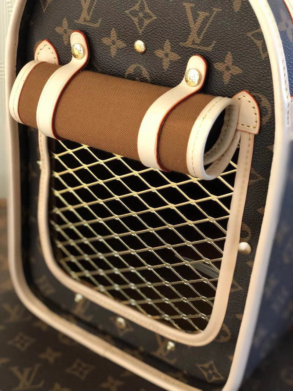 Louis Vuitton M42024 DOG CARRIER 40