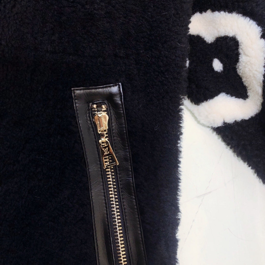 Louis Vuitton 1A8KYQ  MACRO MONOGRAM FLOWER SHEARLING JACKET