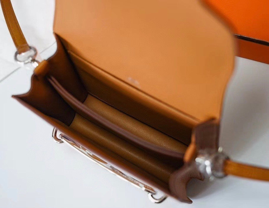 Hermes Limited Edition Gold Roulis Bag