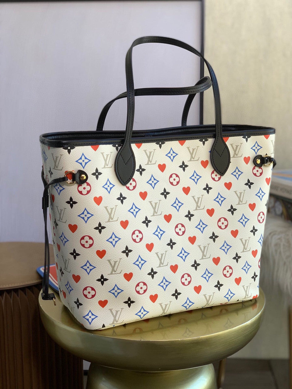 Louis Vuitton M57462  GAME ON NEVERFULL MM