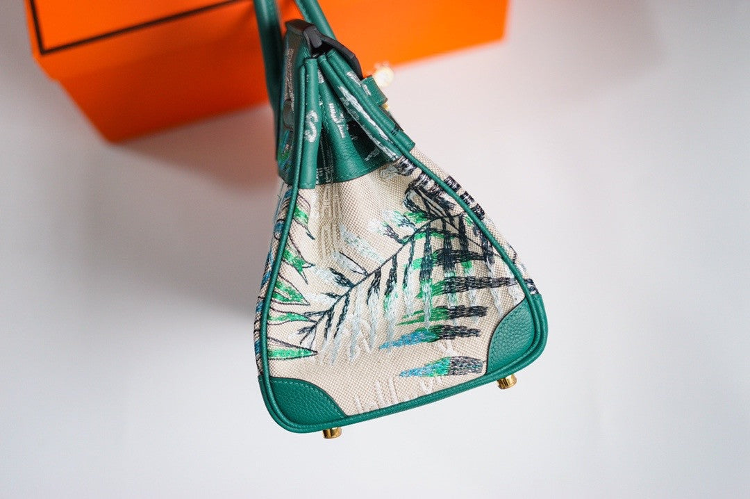 [Online Exclusive] Hermes Singapore Limited Edition Embroidered Birkin 30 Bag Green