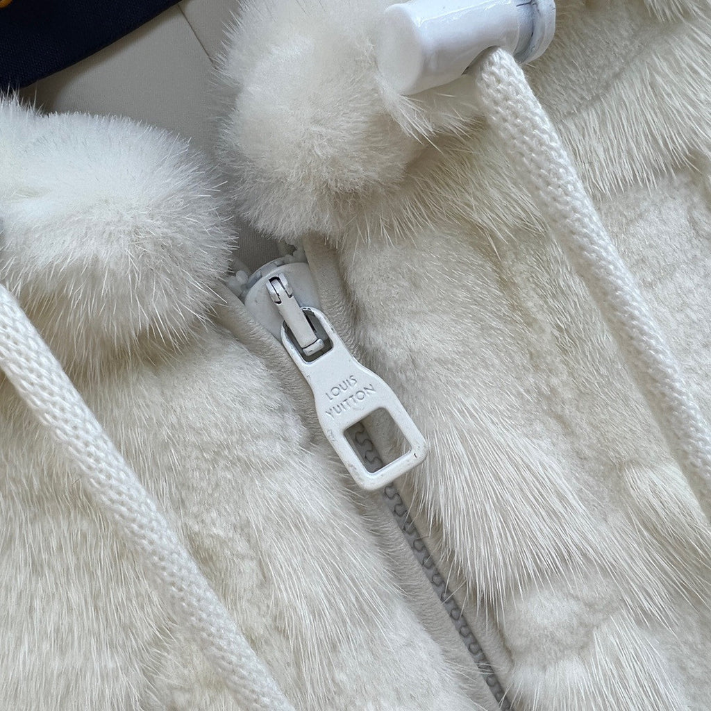 Louis Vuitton Limited Edition 1AAI0L MINK HOODY (18 only worldwide)