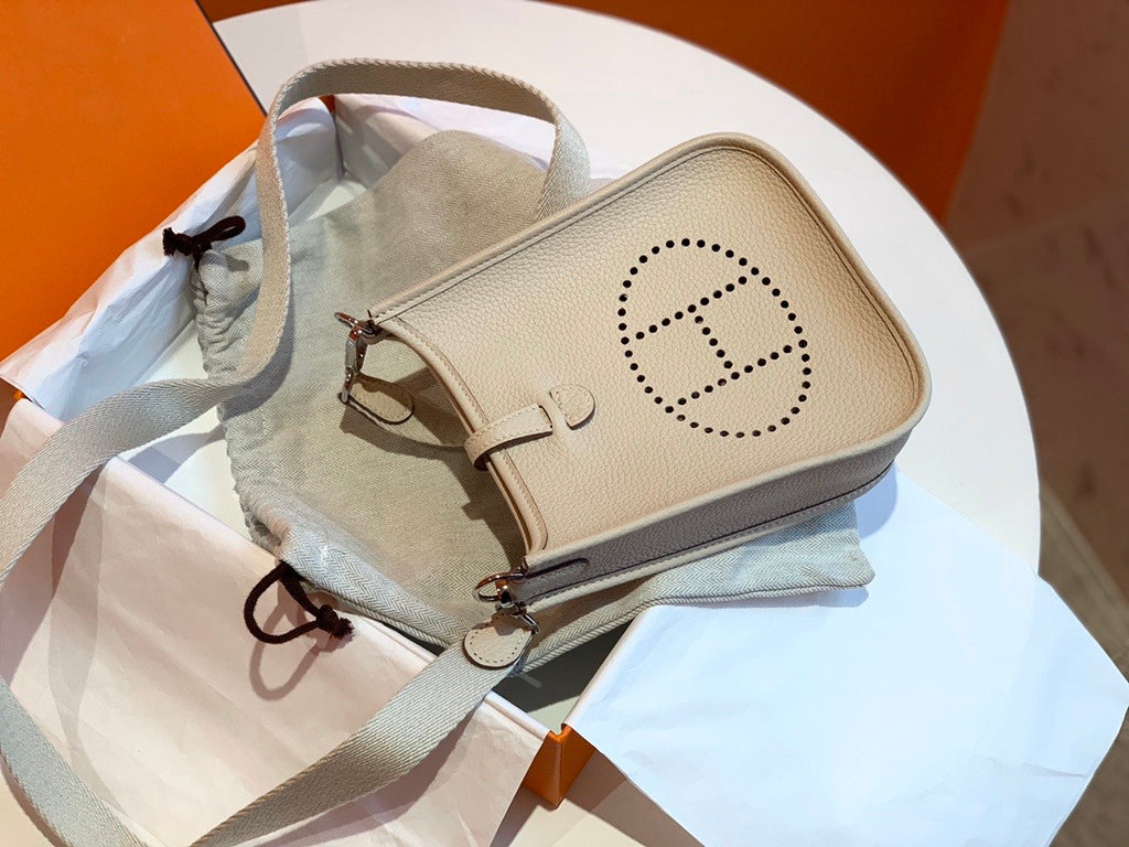 Hermès Evelyne Mini Bag Craie Taurillon Clemence Leather