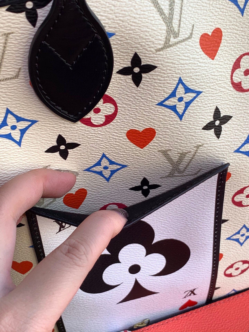 Louis Vuitton M57462  GAME ON NEVERFULL MM