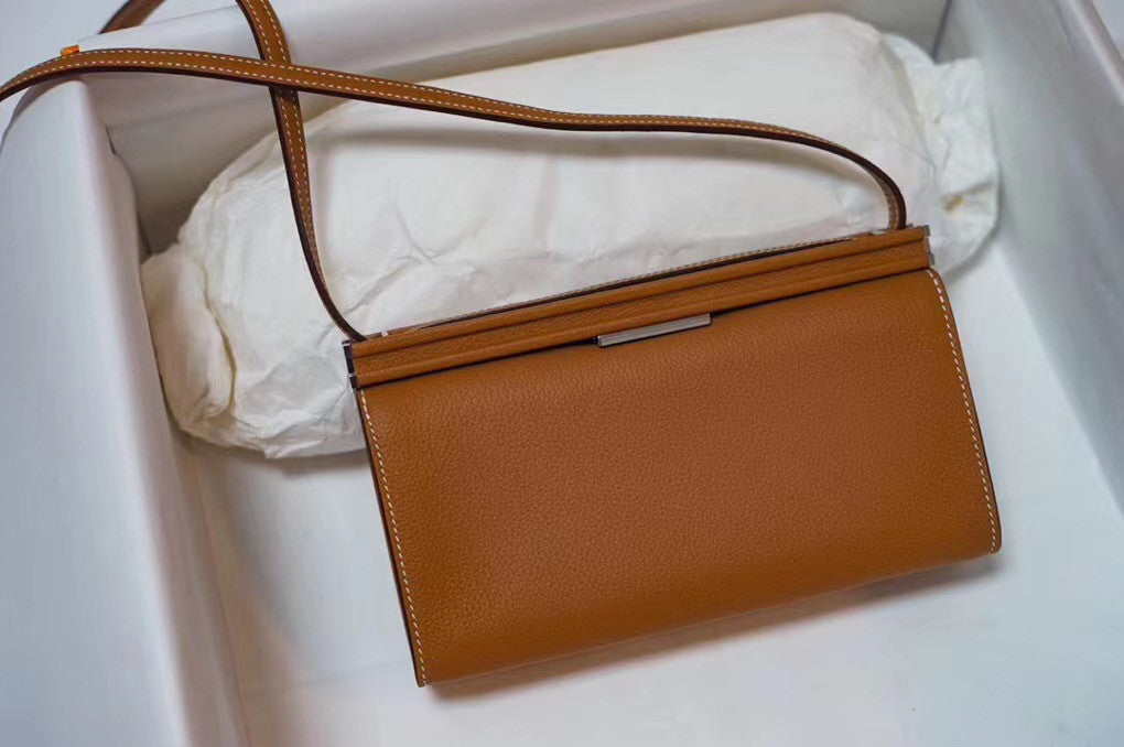 Hermes Clic-H 21 bag Gold