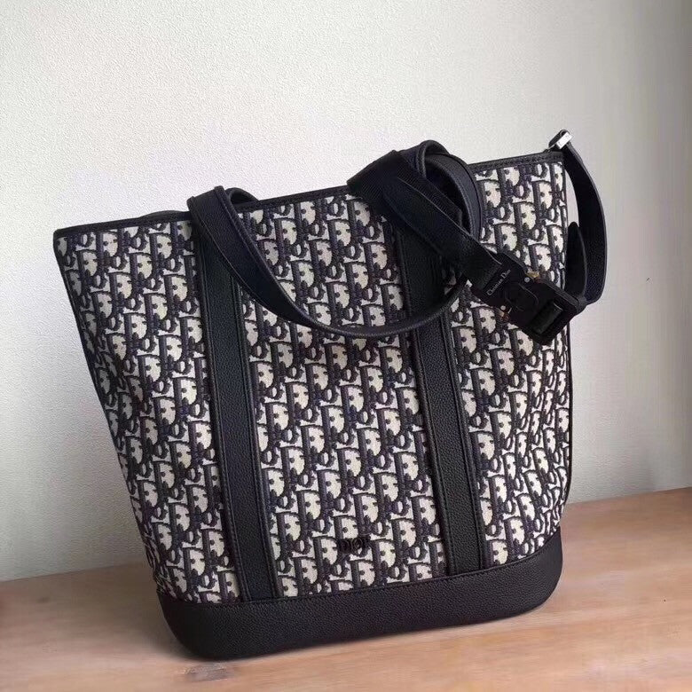 Christian DIOR OBLIQUE TOTE