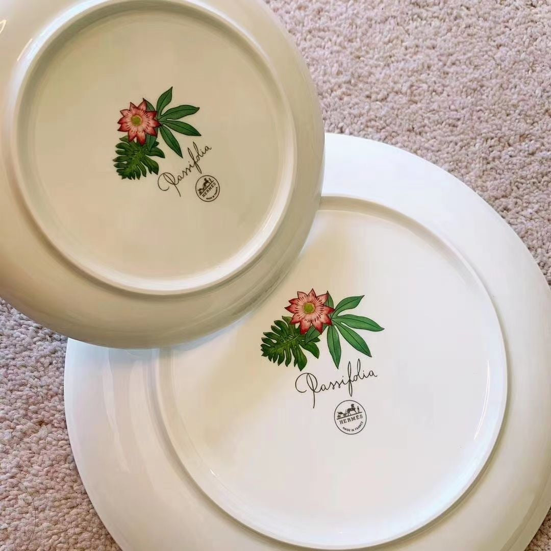 Hermes Passifolia 53 pieces Tableware