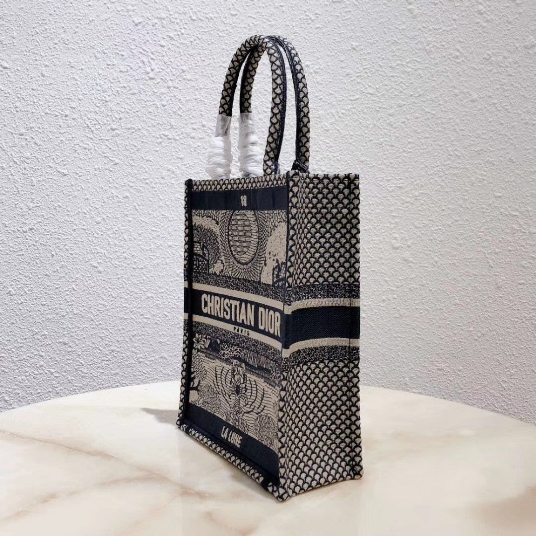 Christian Dior MULTICOLOR TAROT SOLEIL EMBROIDERED VERTICAL DIOR BOOK TOTE 18