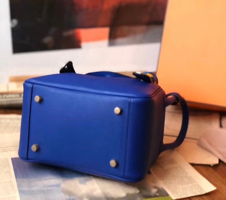 Hermes Rare  Mini Lindy 20cm Bag Blue Hydra Swift Leather Palladium Hardware with rare Tressage Strap
