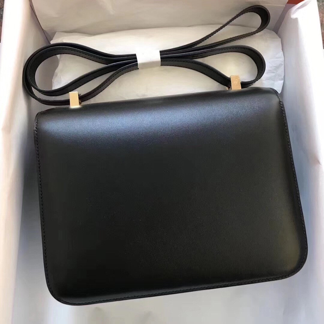 Hermès Black Box Leather Constance 23cm