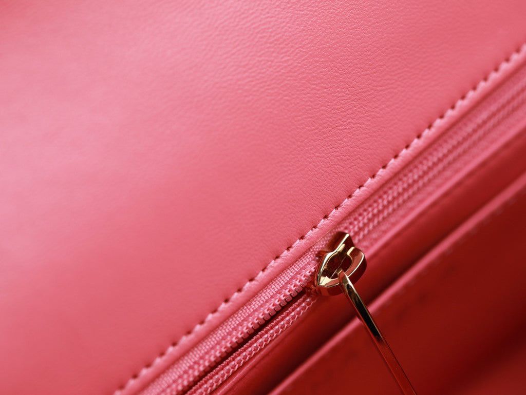Chanel Fall-Winter 2022/23 Pre-Collection Pink MINI FLAP BAG WITH TOP HANDLE