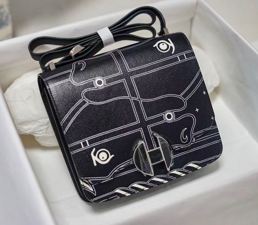Hermès Limited Edition 2002 20cm Black Enamel Hardware