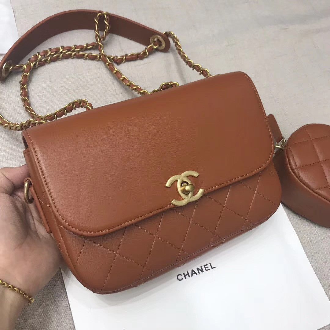 CHANEL Flap Bag & Coin Purse Beige