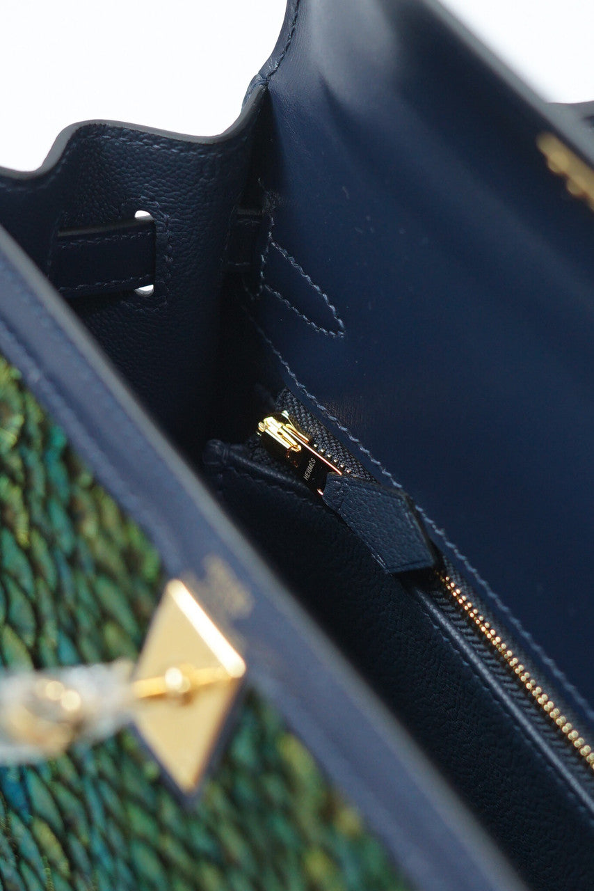 Hermes  FEATHER KELLY 25 Black  Peacock feather & Suede  with Gold Hardware
