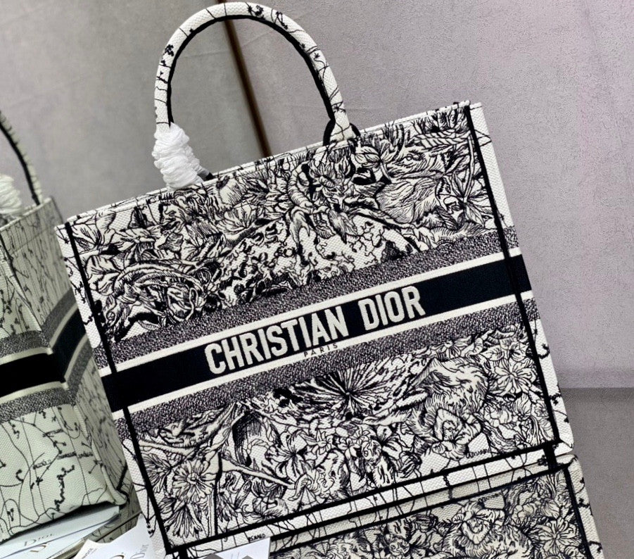 Christian Dior DIOR BOOK TOTE Latte Multicolor Dior Zodiac Embroidery