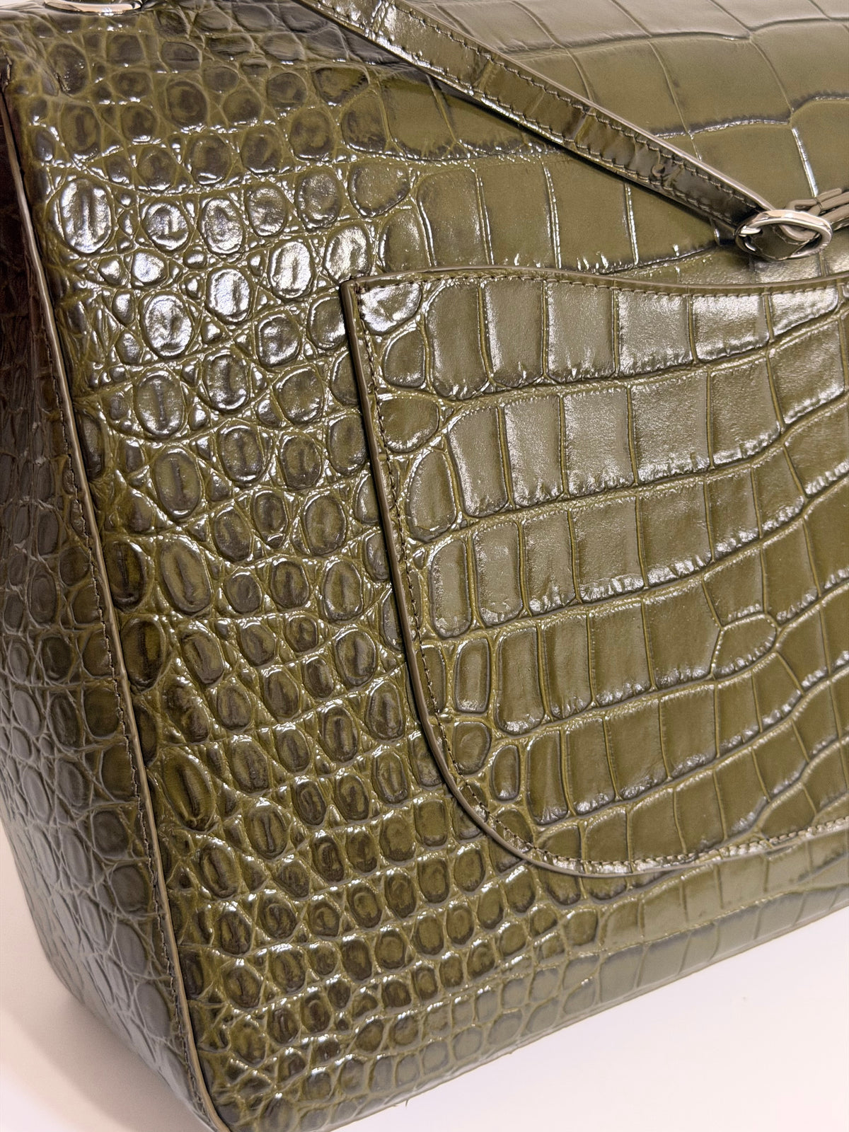 Chanel Olive Green Alligator / Crocodile Classic Maxi Flap Bag – Silver Hardware