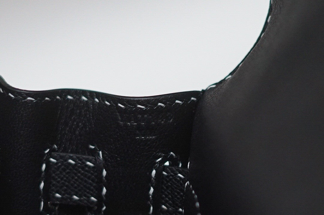 HERMES LIMITED EDITION KELLY 28 MISS YOU SELLIER UN POINT SUR DEUX NOIR BLACK MONSIEUR PALLADIUM HARDWARE