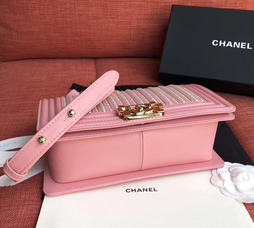 Chanel  BOY CHANEL Handbag With Imitation Pearls Pink
