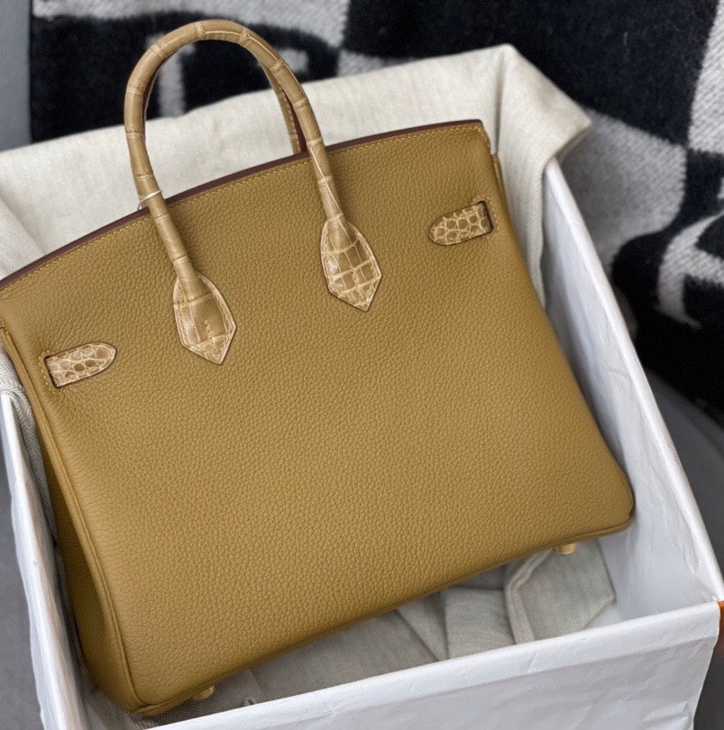 Hermès  U8 Bronze Alligator/Togo Birkin Touch 25cm Gold Hardware