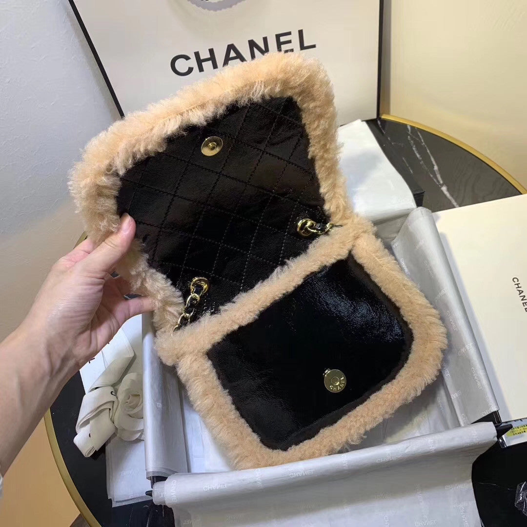 Chanel Shiny Crumpled Flap Bag Balck & Beige