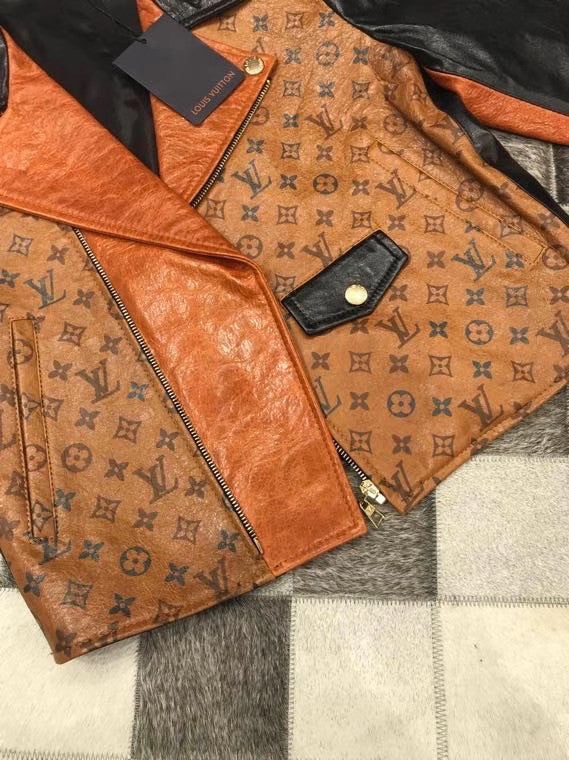 Louis Vuitton 1A82K0 TATTOO MONOGRAM CROPPED LEATHER BIKER JACKET