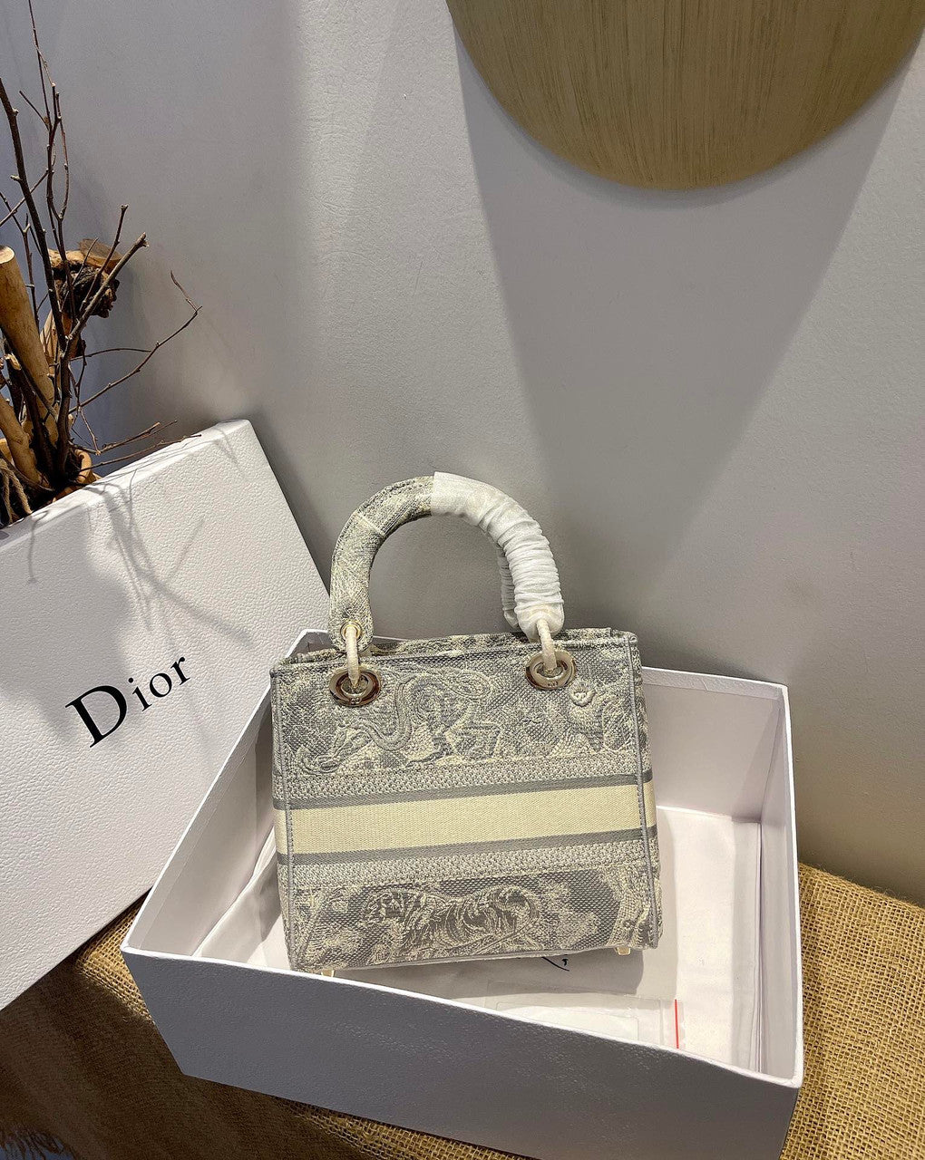 Christian Dior MEDIUM LADY D-LITE BAG Gray Toile de Jouy Reverse Embroidery