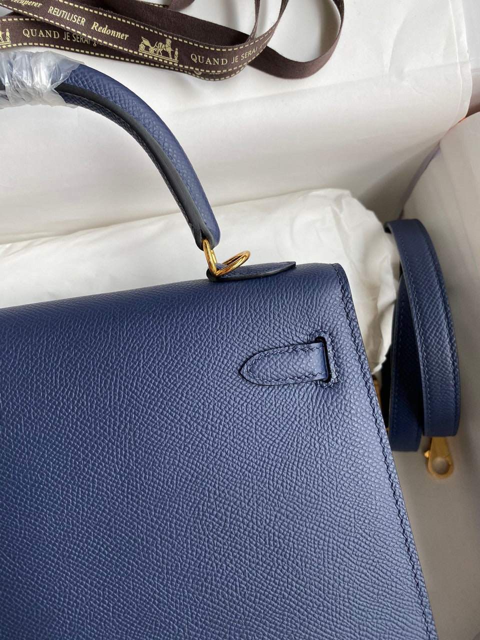 HERMES KELLY 28 SELLIER DEEP BLUE EPSOM GOLD HARDWARE