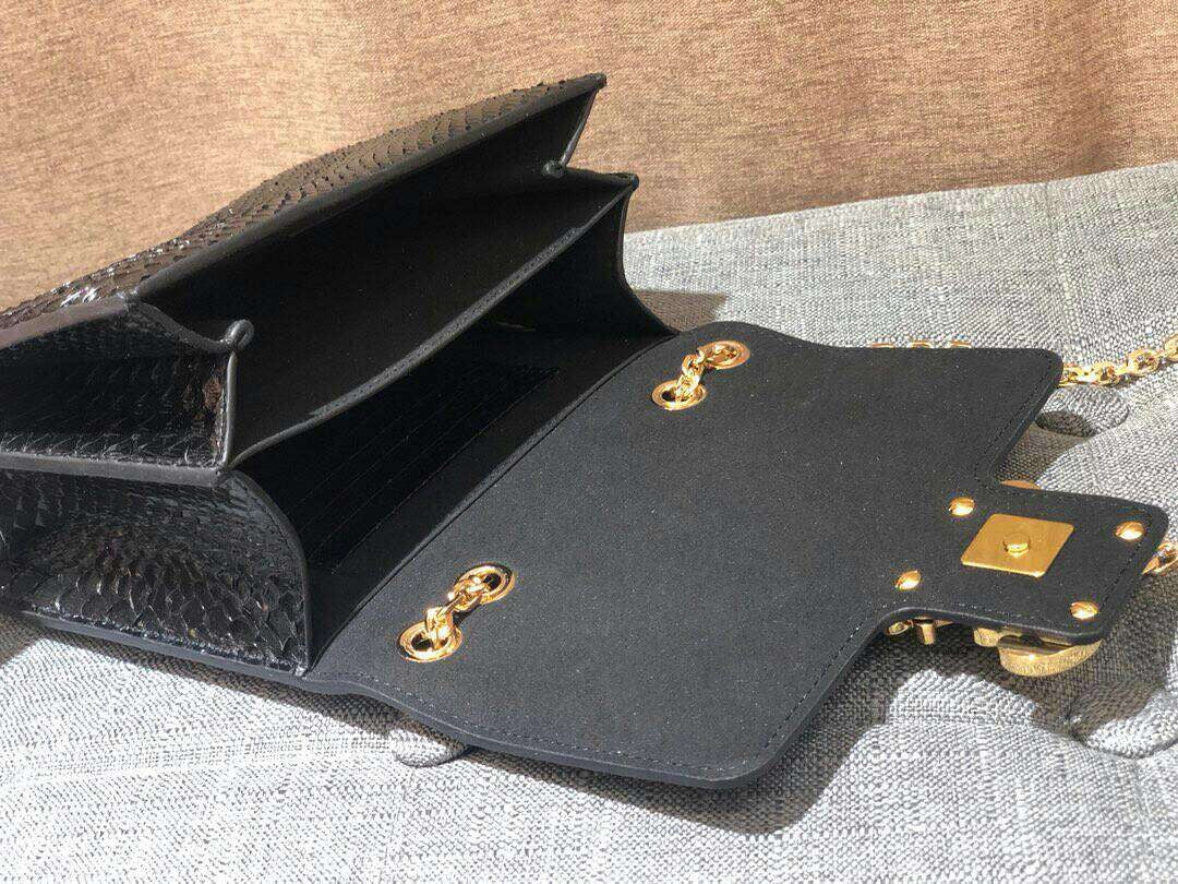 Fendi KARLIGRAPHY Black elaphe bag