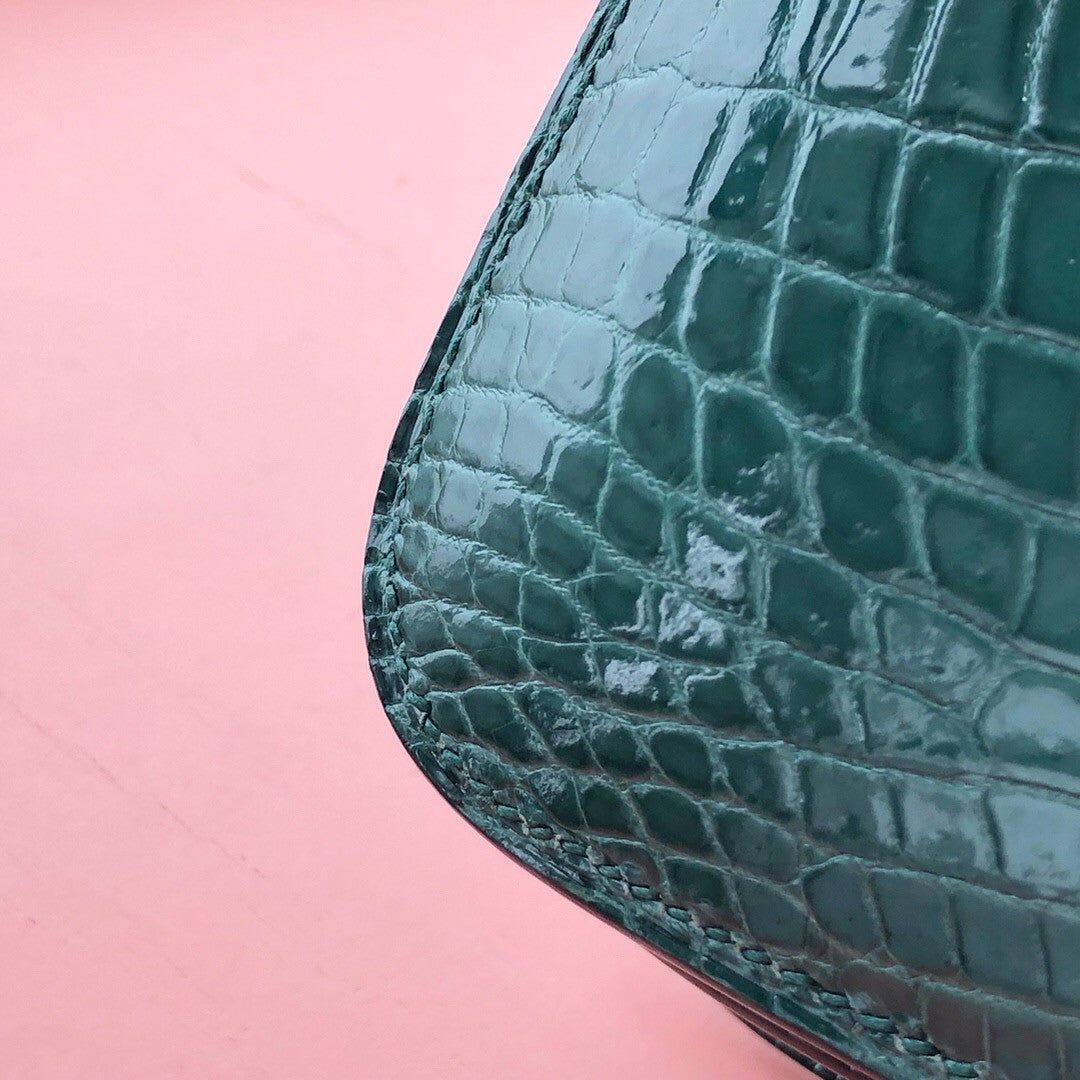 Hermes 6Q VERT EMERAUDE Constance 23 Alligator