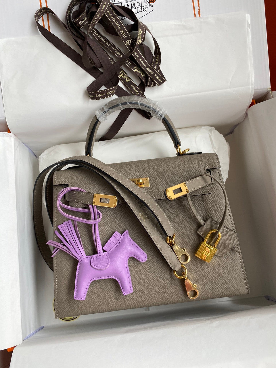 HERMES KELLY 28 SELLIER M8 GRIS ASPHALTE EPSOM GOLD HARDWARE