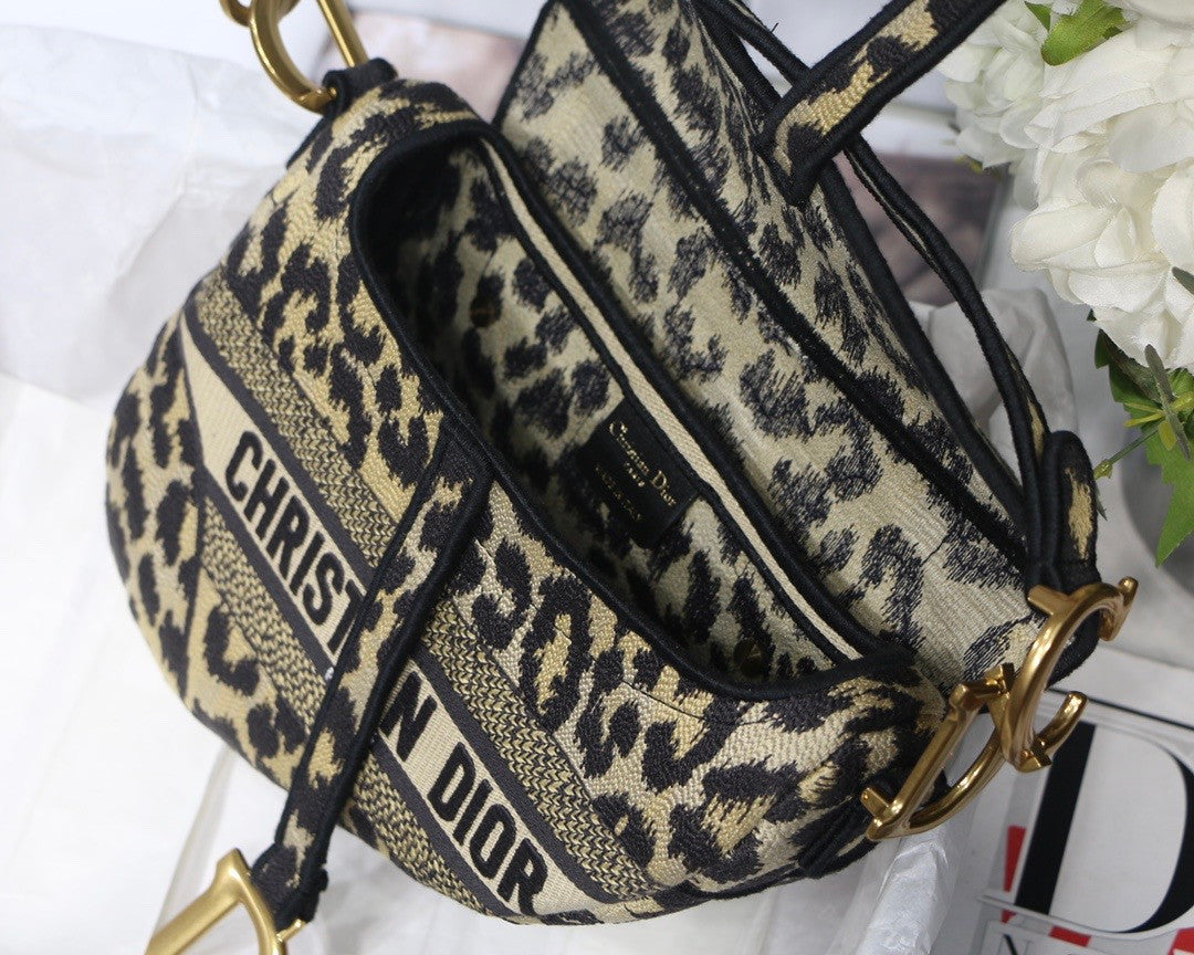 Christian Dior SADDLE BAG Beige Multicolor Mizza Embroidery