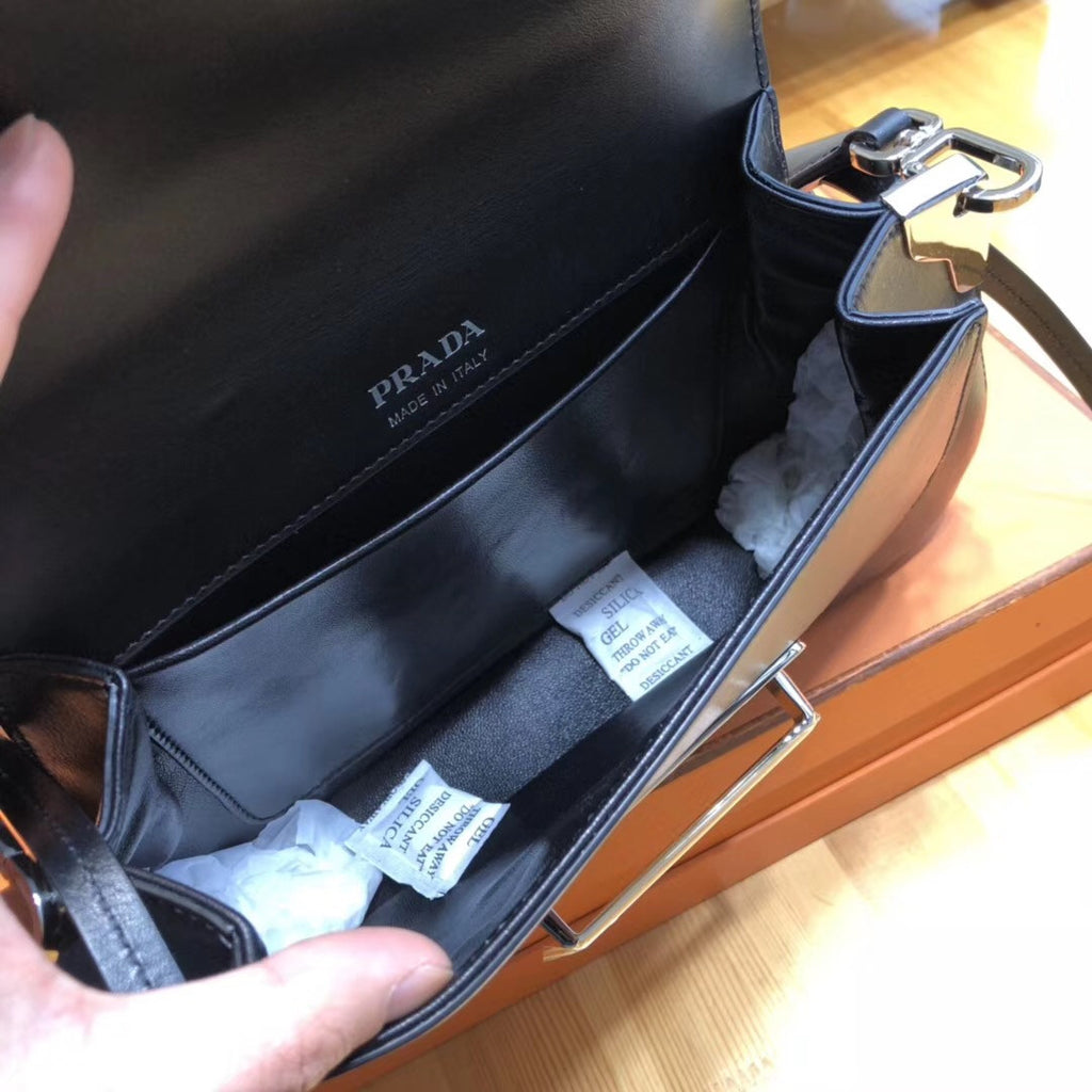 Prada Sidonie leather shoulder bag
