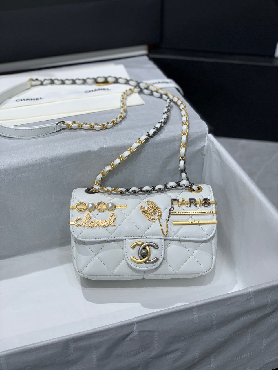 Chanel SMALL FLAP BAG WHITE AS2979 SS2022