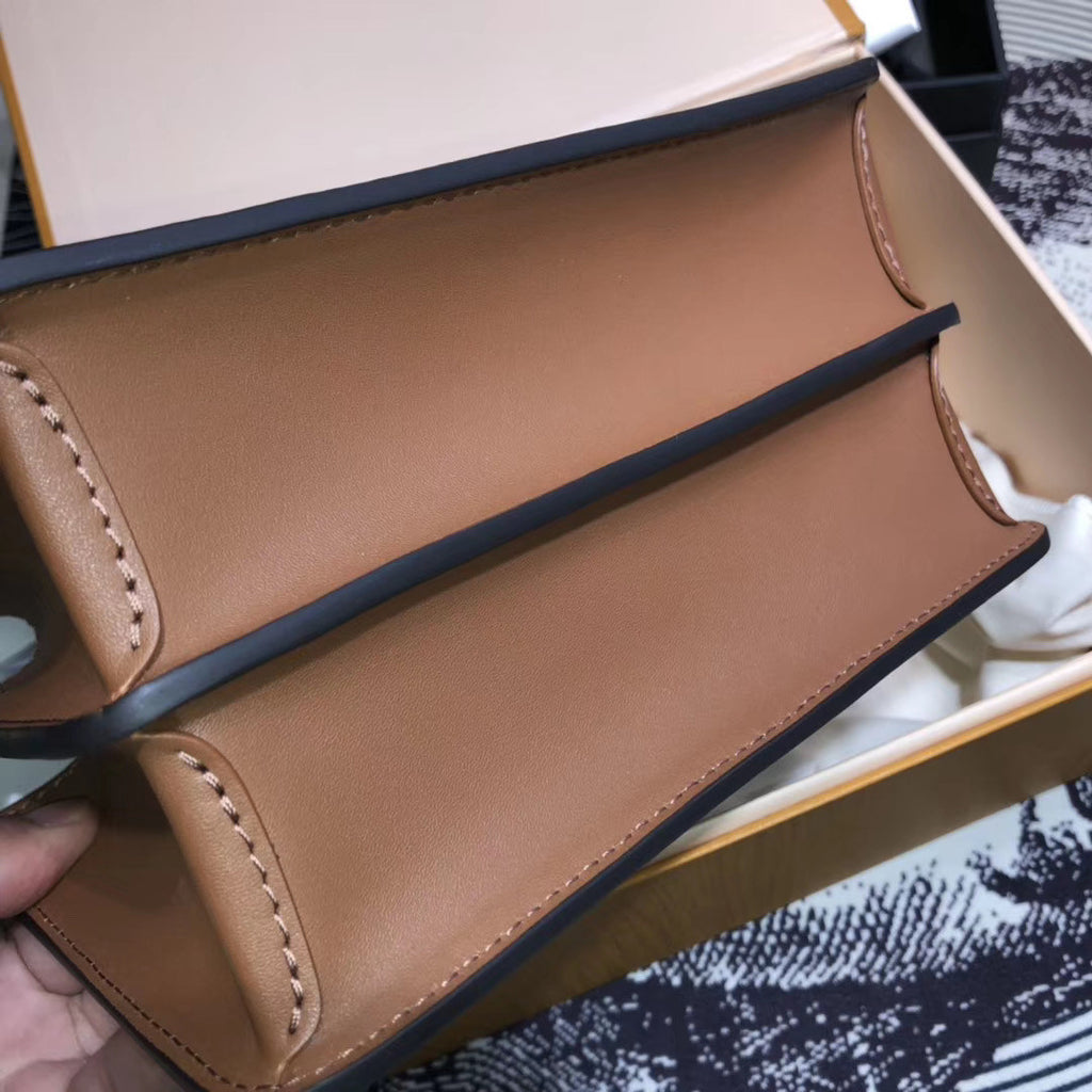 Louis Vuitton M44580 MINI DAUPHINE