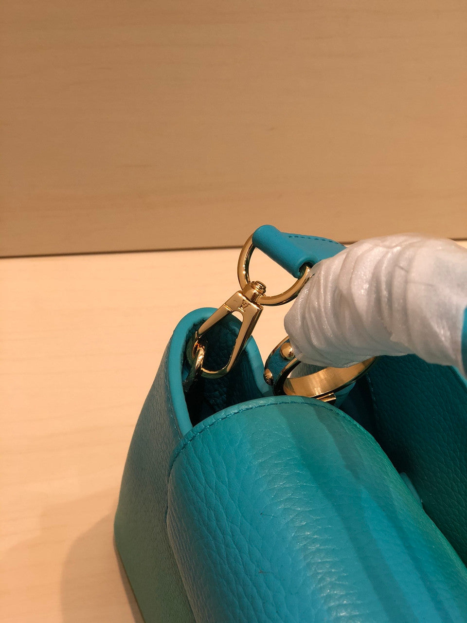 Louis Vuitton M55375 CAPUCINES BB