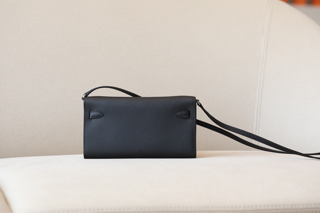 Hermes Kelly Wallet to Go Black EPSOM PHW
