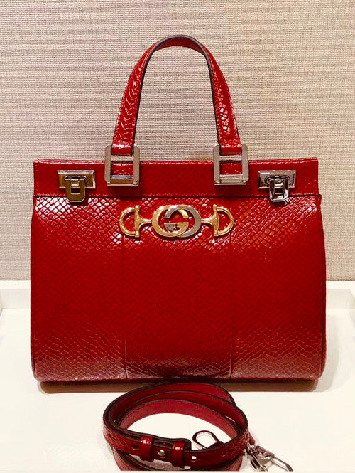 Gucci Red Zumi snakeskin medium top handle bag