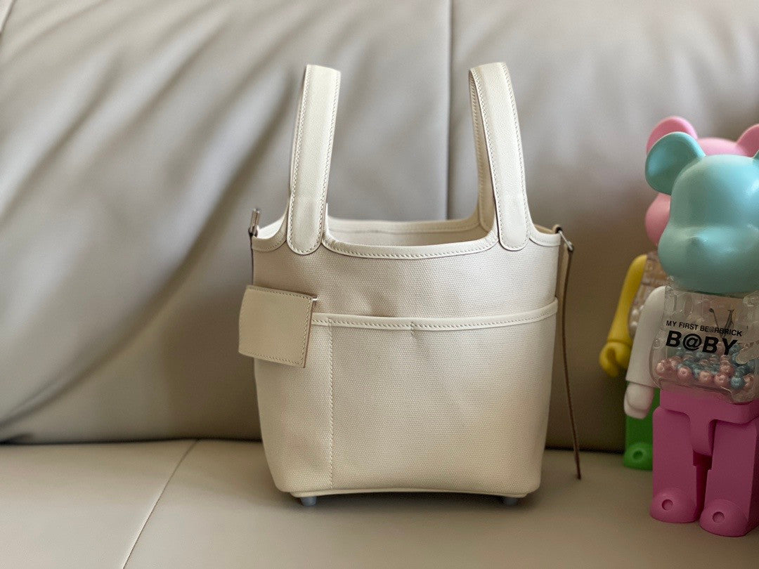 Hermès Picotin Cargo 18 Cream Swift and Toile Canvas Palladium Hardware