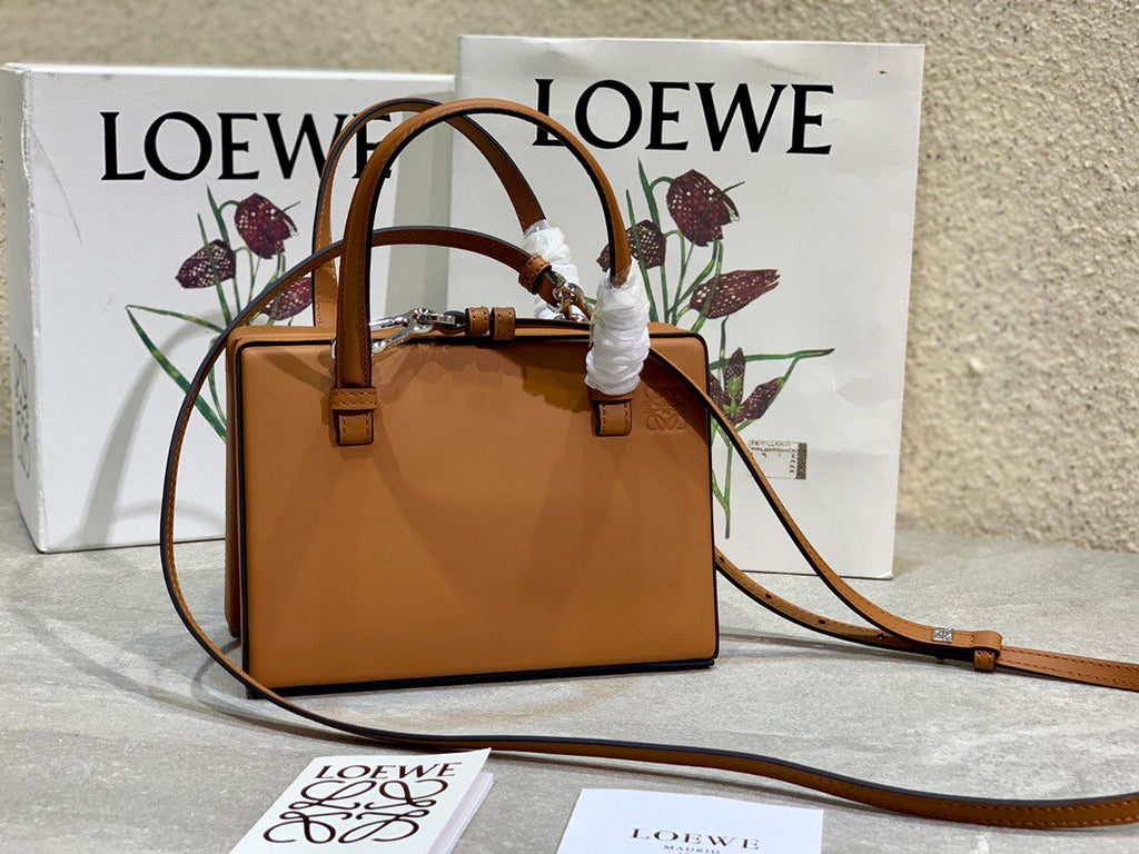 Loewe Postal Bag Tan