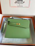 Hermes Kelly Sellier 20 en Desordre Vert Criquet
